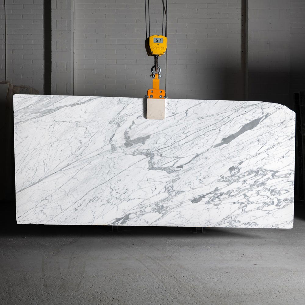 Statuario Venato White Marble Slabs 48282 - Image 4