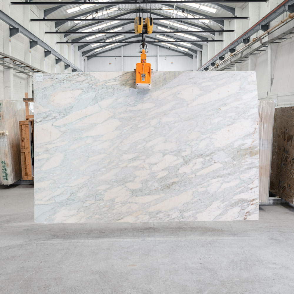Calacatta-Monet-Marble-Slabs