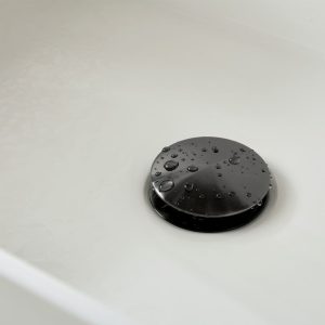 Universal Basin Waste - Black 1