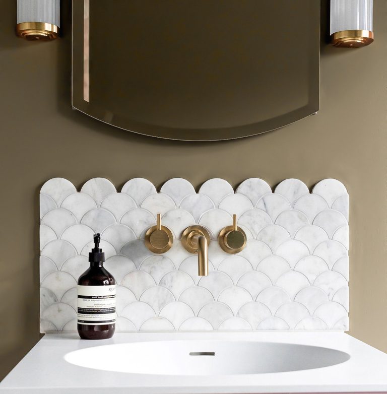 Calacatta Pearl Marble Scallop Shell Mosaic