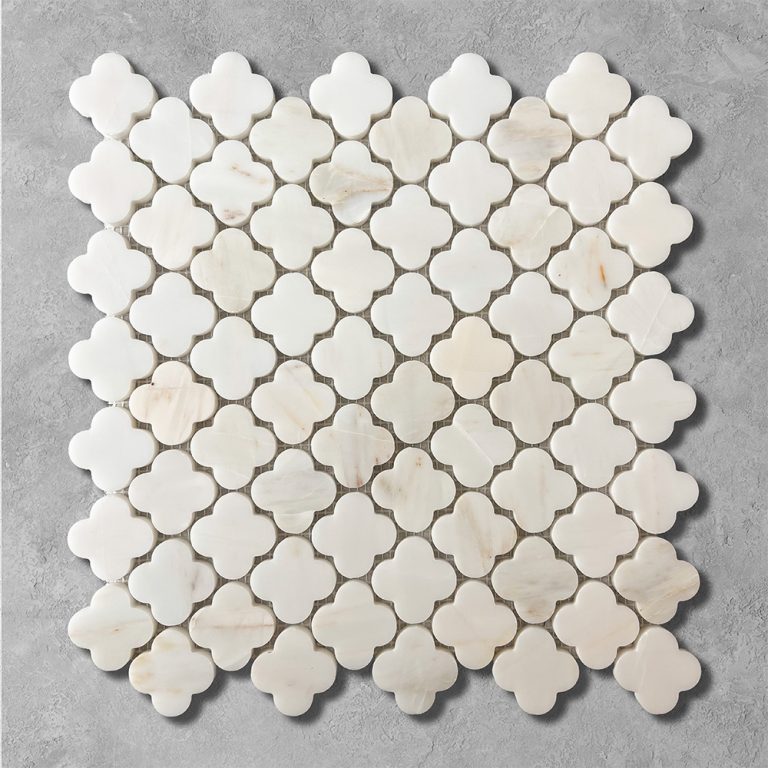 Calacatta Amber Marble Clover Mosaic