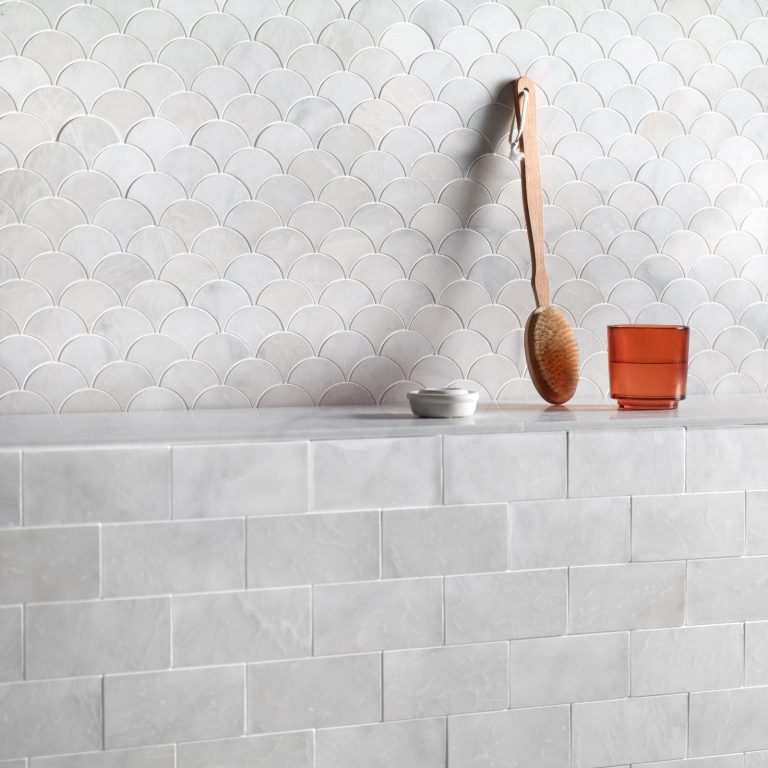 Calacatta Pearl Marble Scallop Shell Mosaic