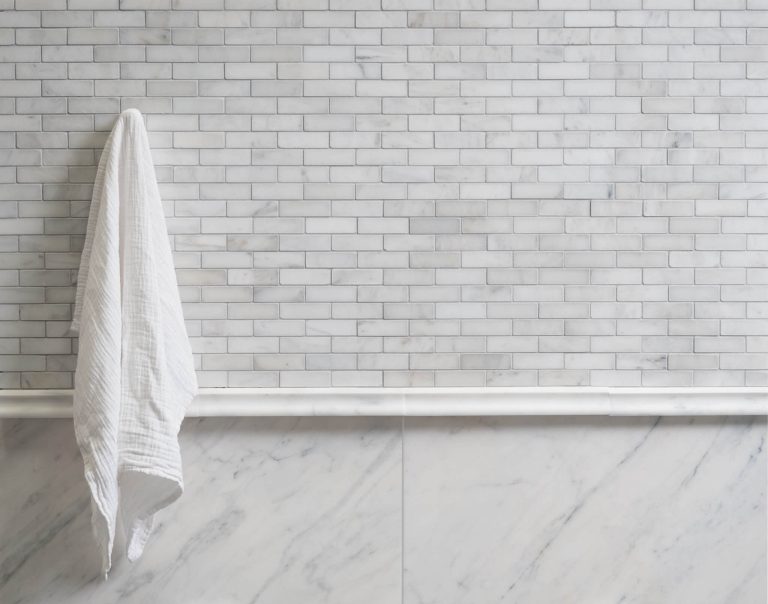 Calacatta Marble Subway Mosaic