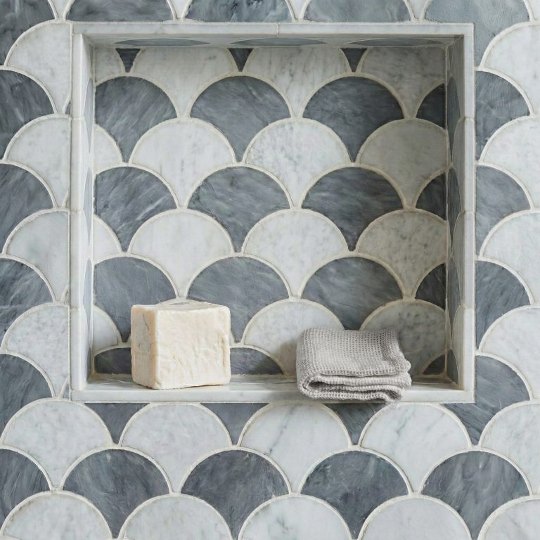 White and Grey Mixed Scallop Mosaic