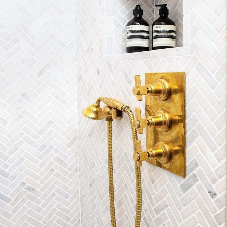 Aegean White Marble Tumbled Herringbone Mosaic