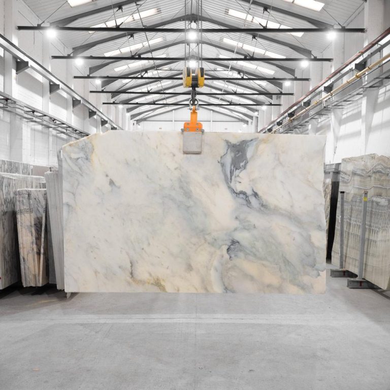 Calacatta Apuano Marble Slab 5042