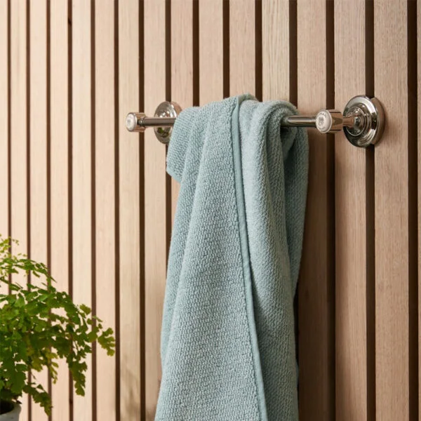 Booth and Co Axbridge Towel Rail – 450mm Wide