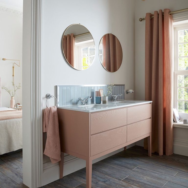 Booth & Co. Axbridge Lever Mono Basin Mixer & Pop-Up Waste