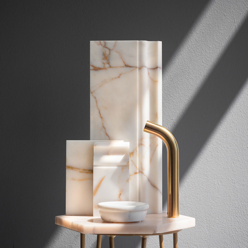 Calacatta-Gold-Marble-Tiles-Skirting.jpg